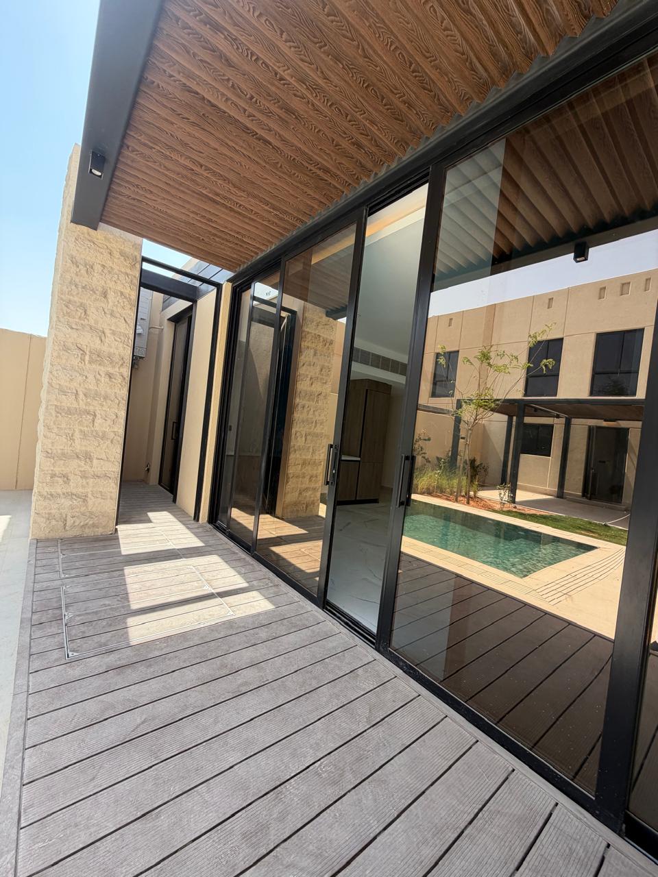 **Exclusive Luxury Villa (Townhouse) for Rent – 278 SQM** 🏡 